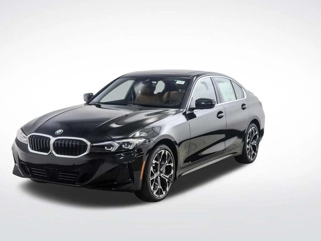2025 BMW 3 Series 330i xDrive Sedan's photo