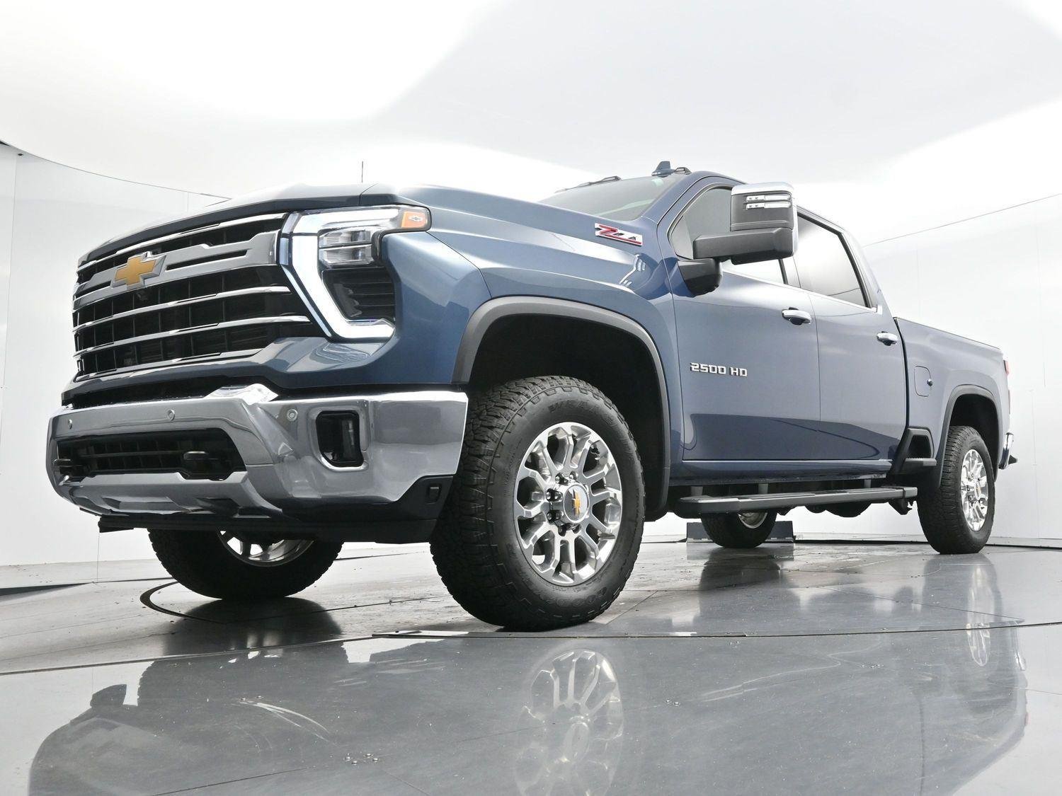 2025 Chevrolet Silverado 2500HD LTZ - Photo 46