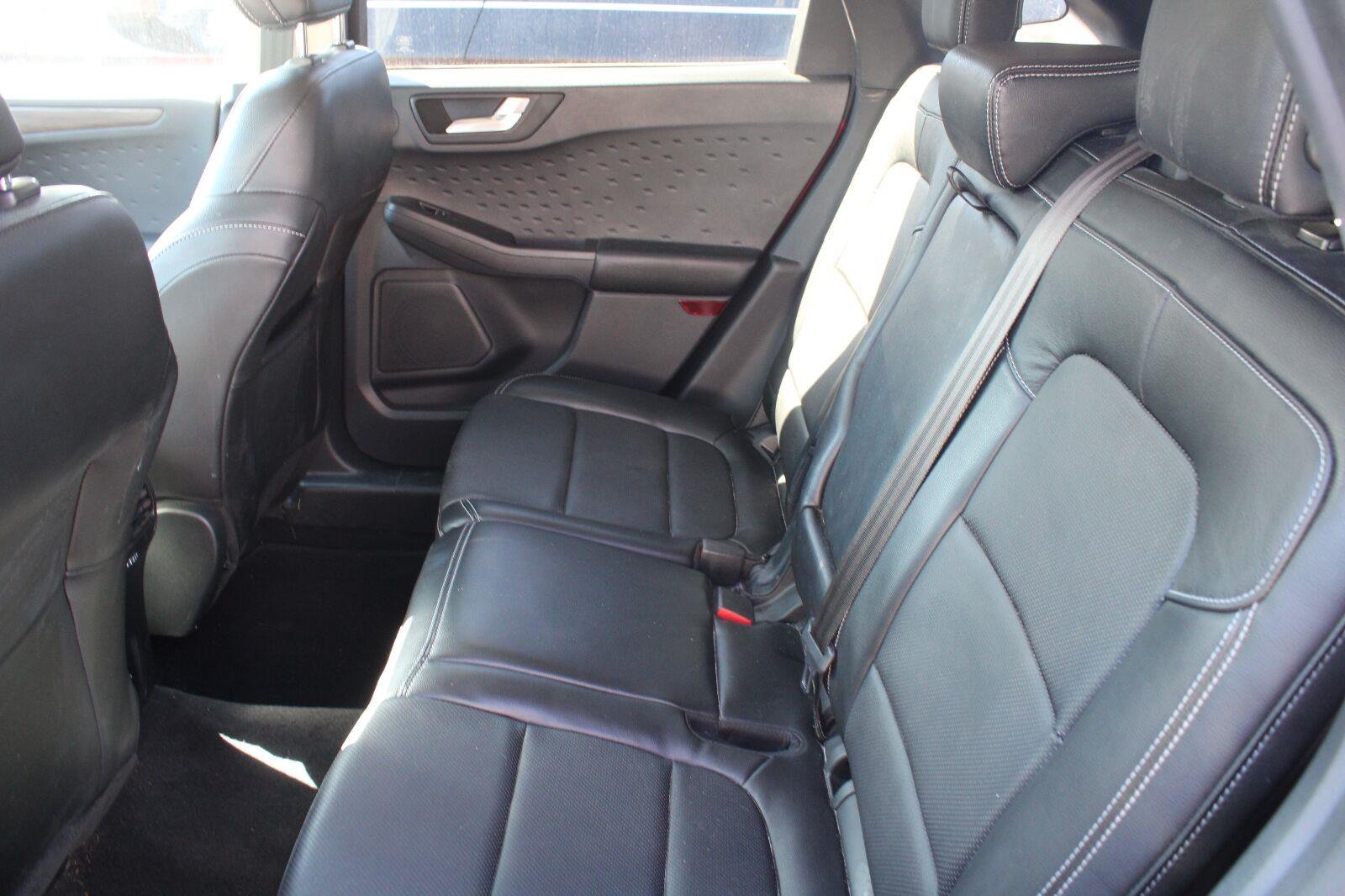 Used 2020 Rapid Red Metallic Tinted Clearcoat Ford Titanium image 7