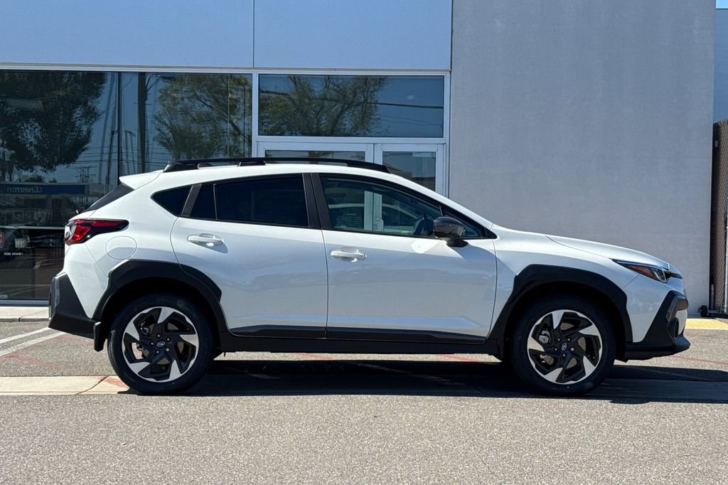 New 2026 CRYSTAL WHITE PEARL Subaru Limited image 3
