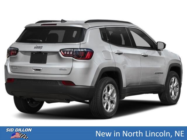 New 2026 Bright White Clear-Coat Exterior Paint Jeep Limited image 5