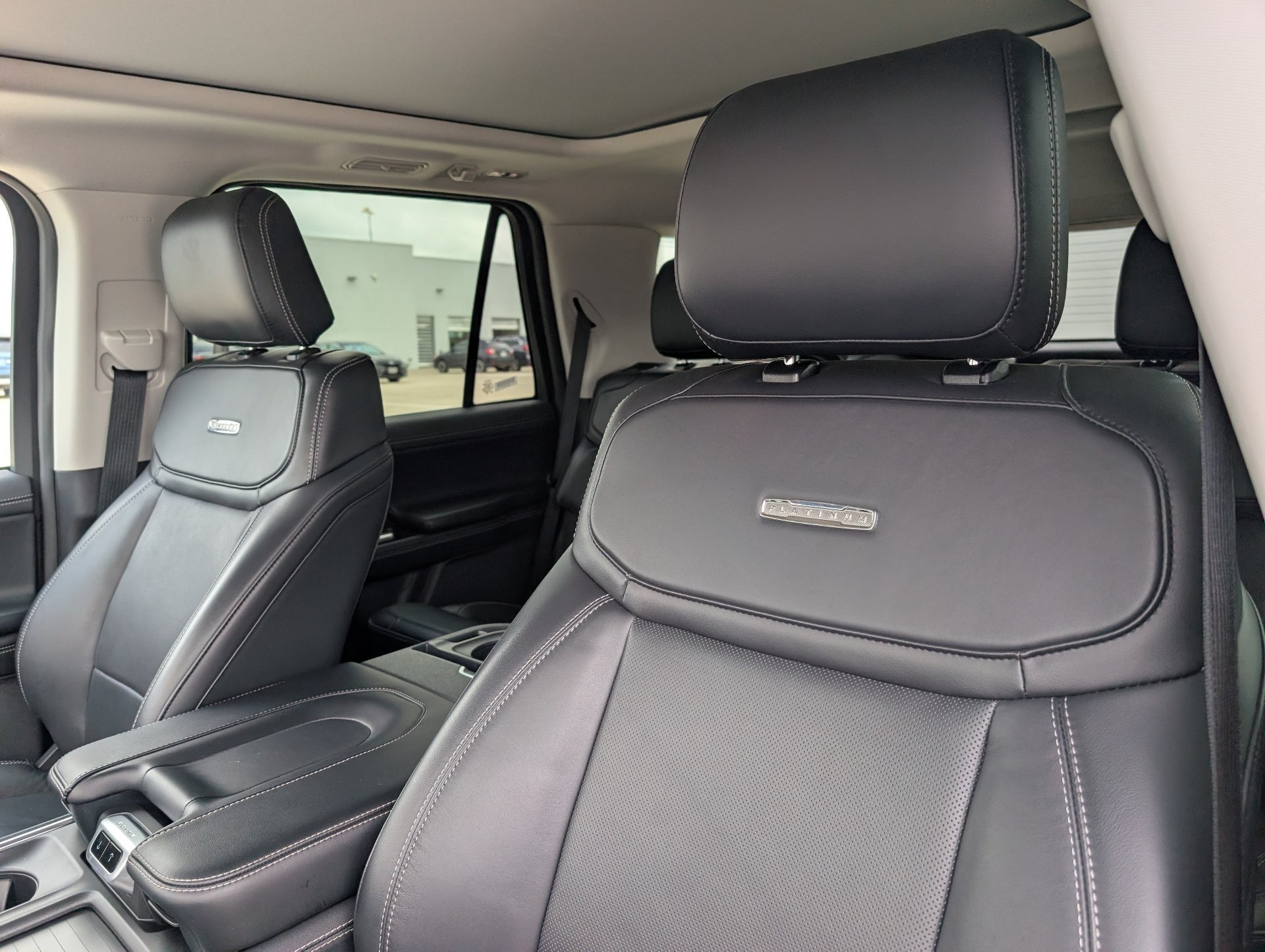 Used 2025 Silver Ford Platinum image 10