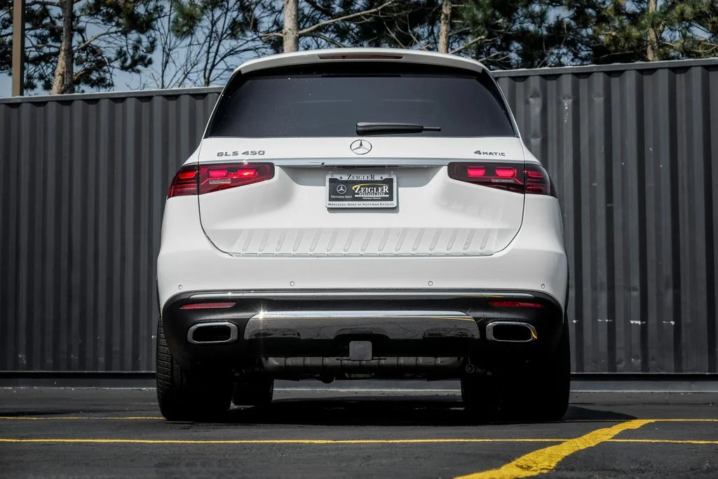 New 2026 Polar White Mercedes-Benz GLS 450 image 8