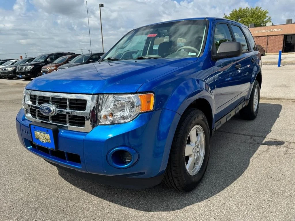 Used 2011 Blue Flame Metallic Ford XLS image 8