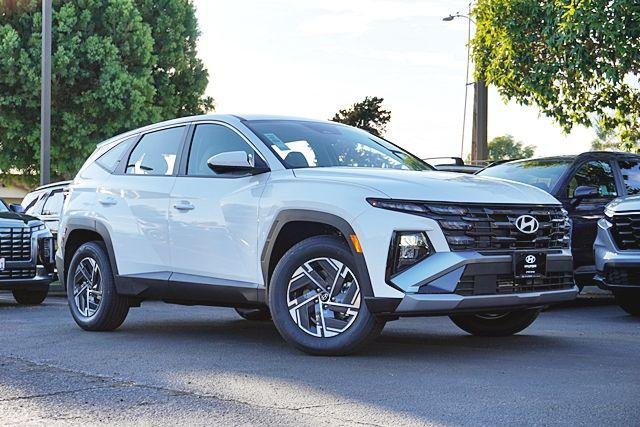 New 2026 White Hyundai Blue image 2
