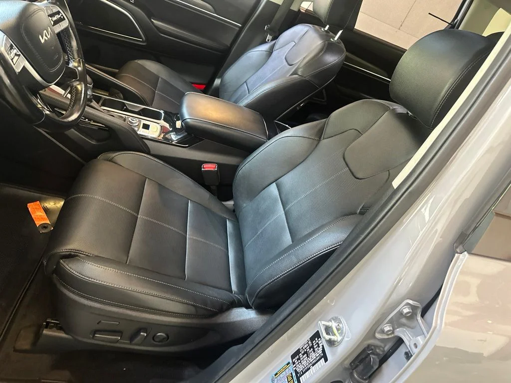 Used 2022 Gray Kia SX image 9