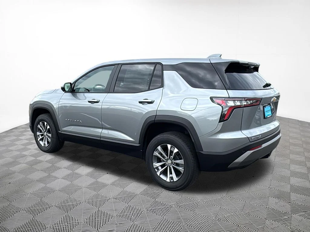 2026 Chevrolet Equinox LT - Photo 12