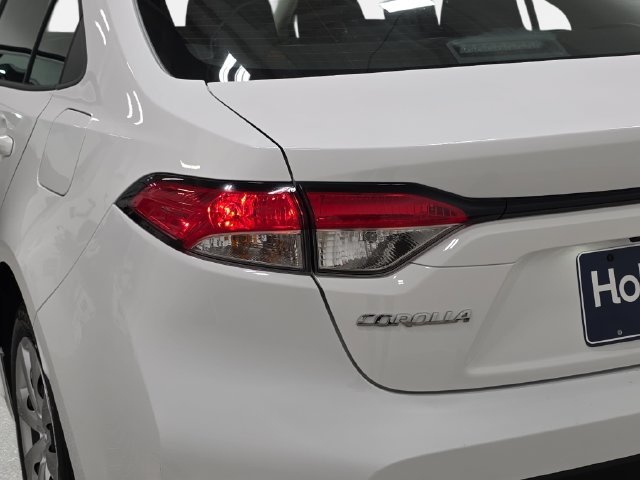 Certified Used 2025 White Toyota LE image 30