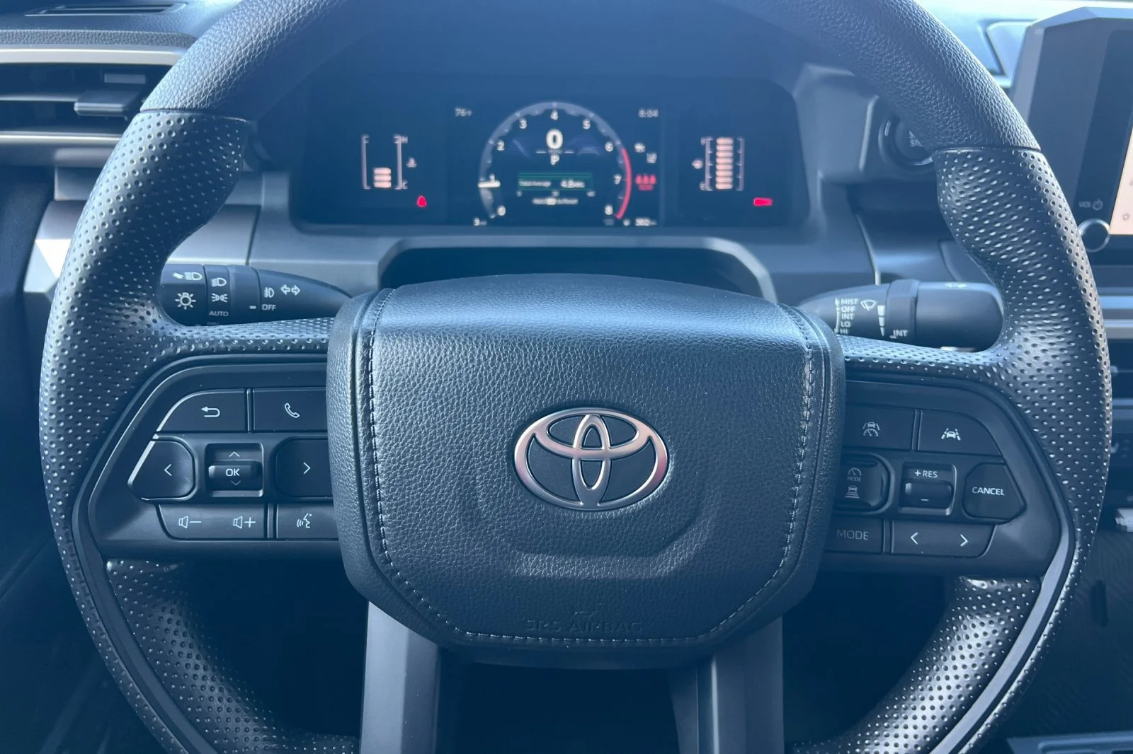 New 2026 Ice Cap Toyota  SR5 image 18