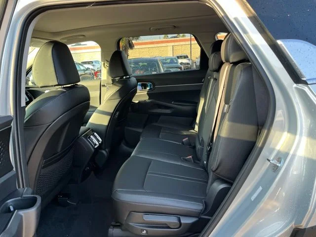 New 2026 White Kia S image 18
