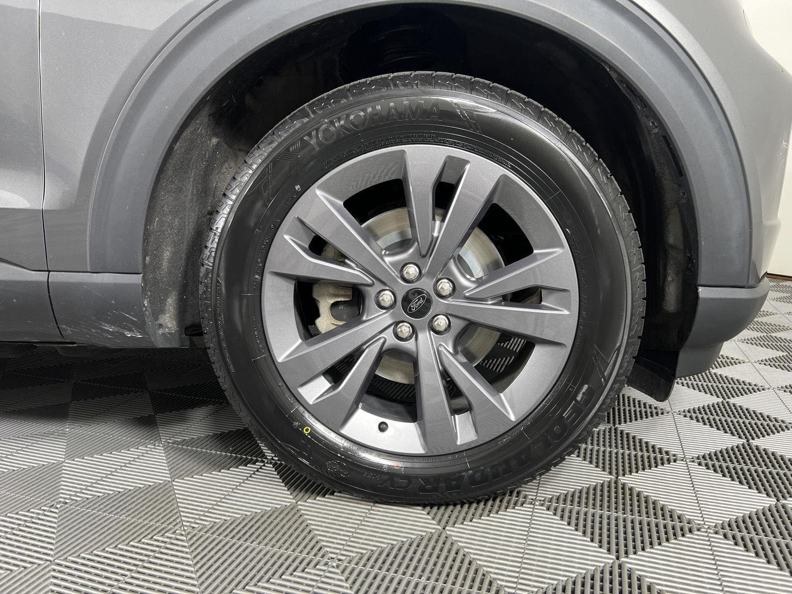 Used 2022 Carbonized Gray Ford XLT image 13