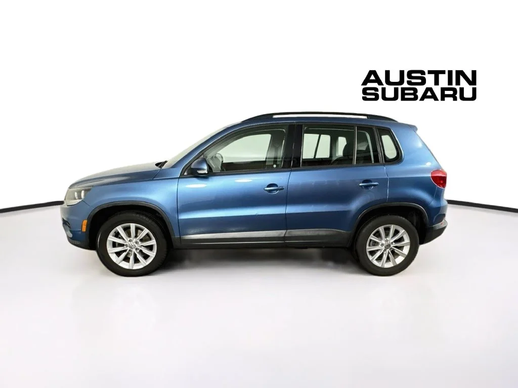 Used 2018 Blue Volkswagen 2.0T image 4