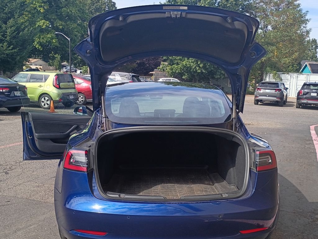 Used 2019 Blue Tesla Long Range image 20