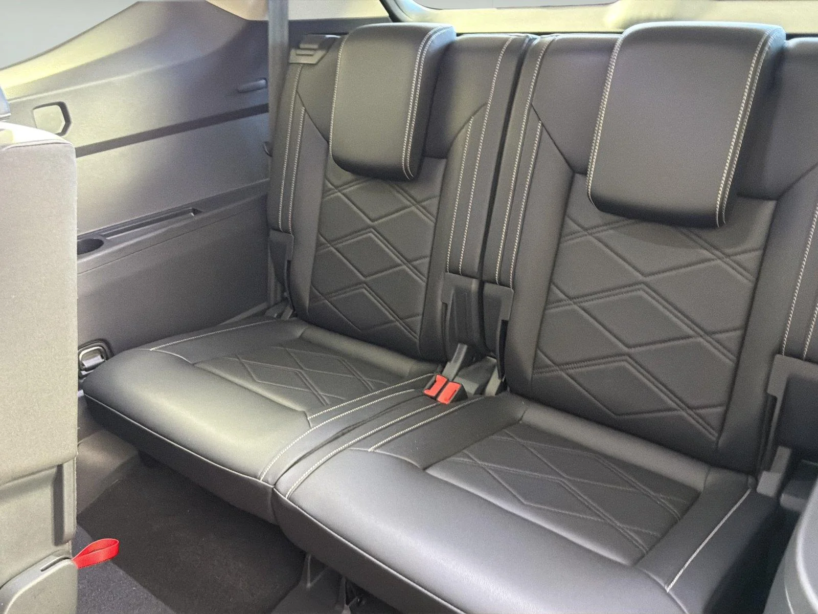Used 2026  Volkswagen 2.0T SE w/Technology image 15