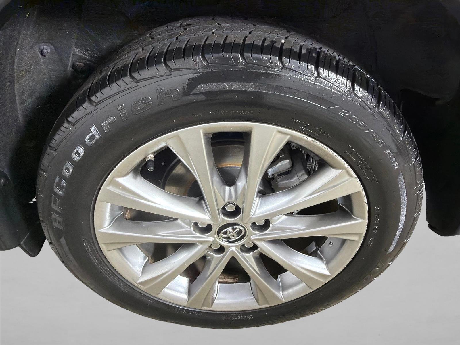 Used 2018 Ruby Flare Pearl Toyota Limited image 21