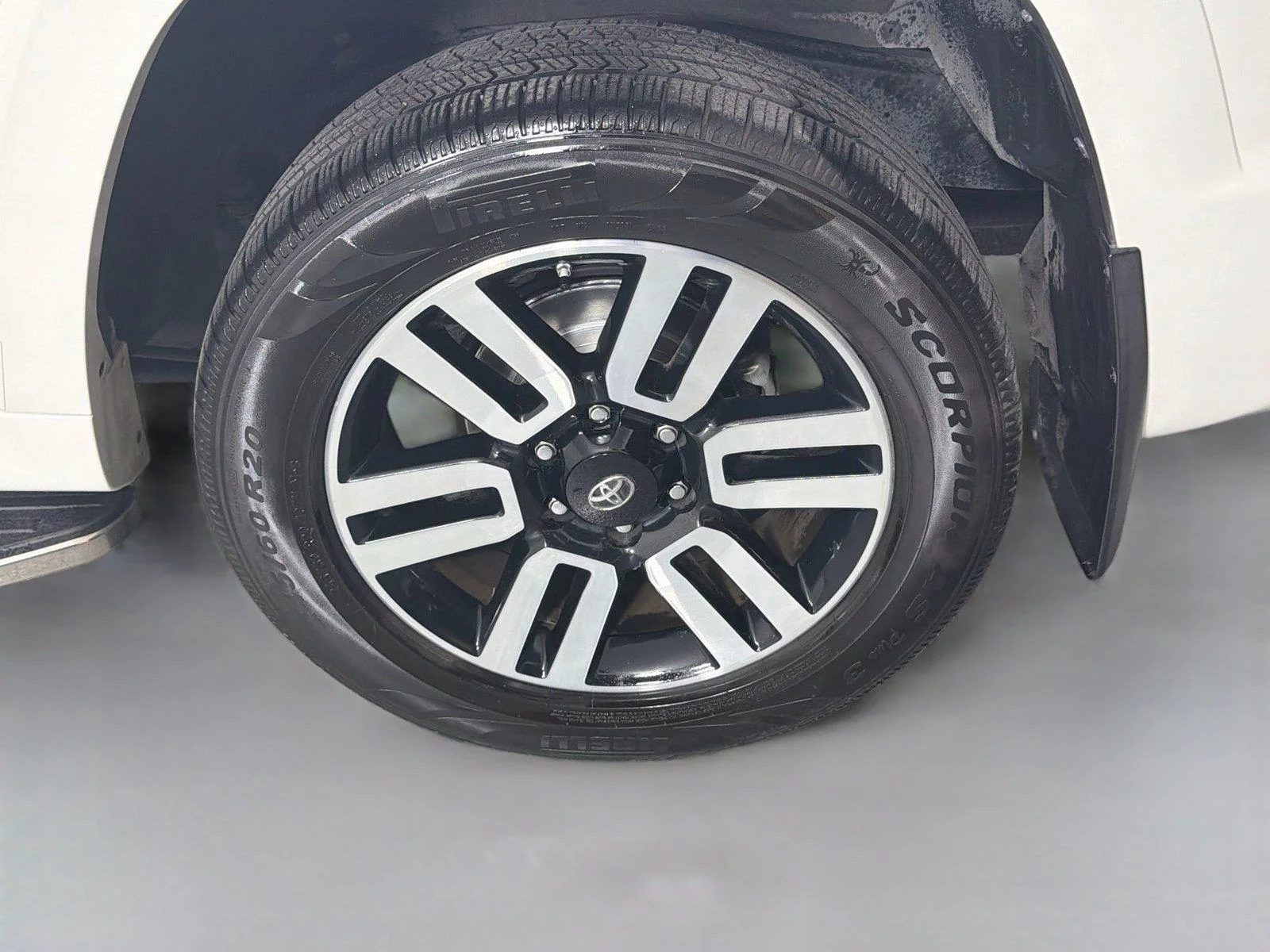 Used 2015 Blizzard Pearl White Toyota Limited image 31