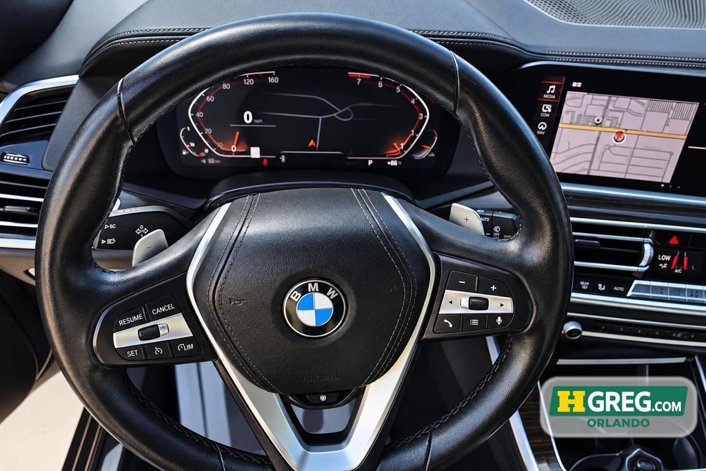 Used 2020 Arctic Gray Metallic BMW xDrive40i image 10