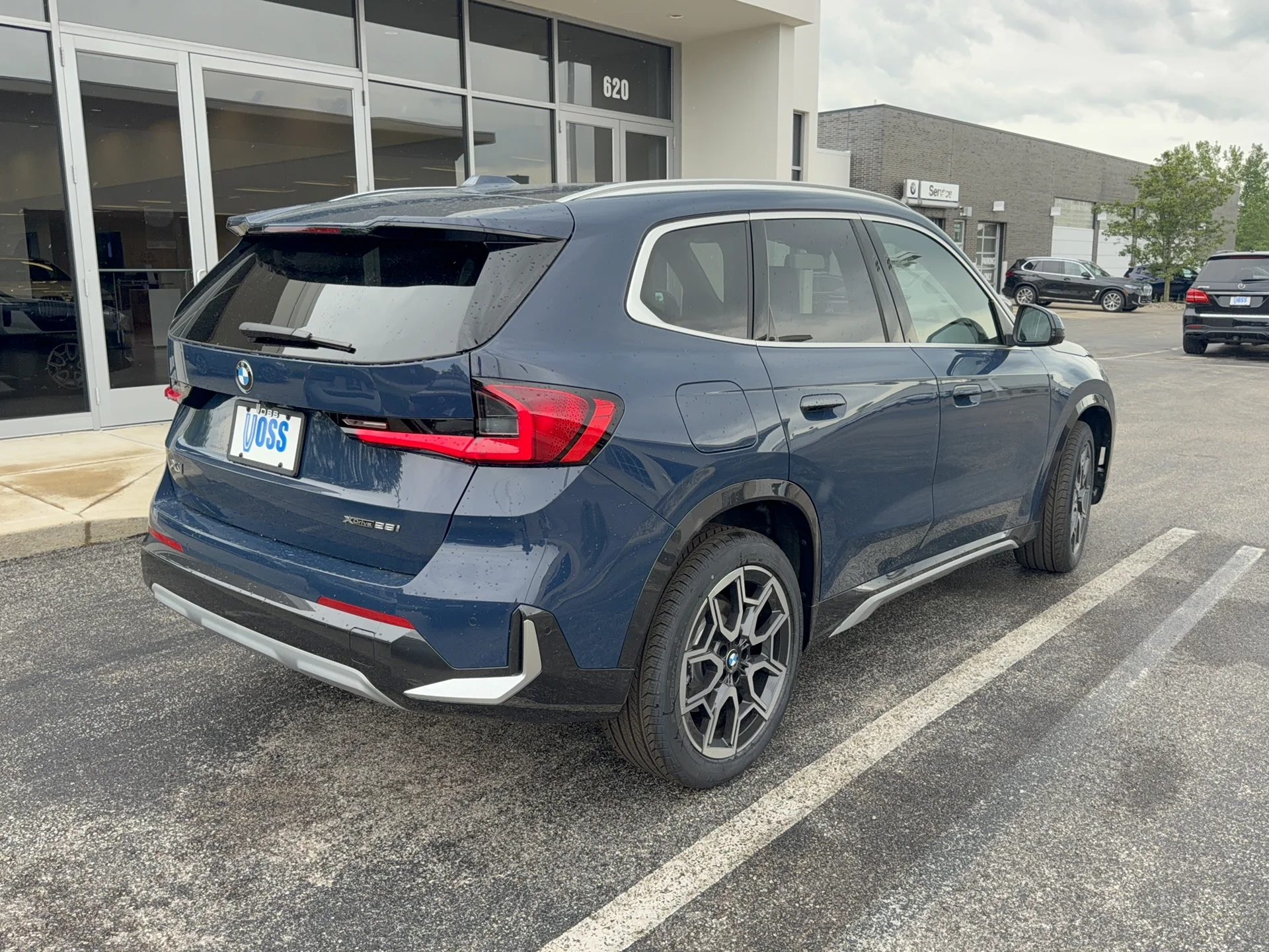 New 2026 Night Dusk Blue Metallic BMW xDrive28i image 3