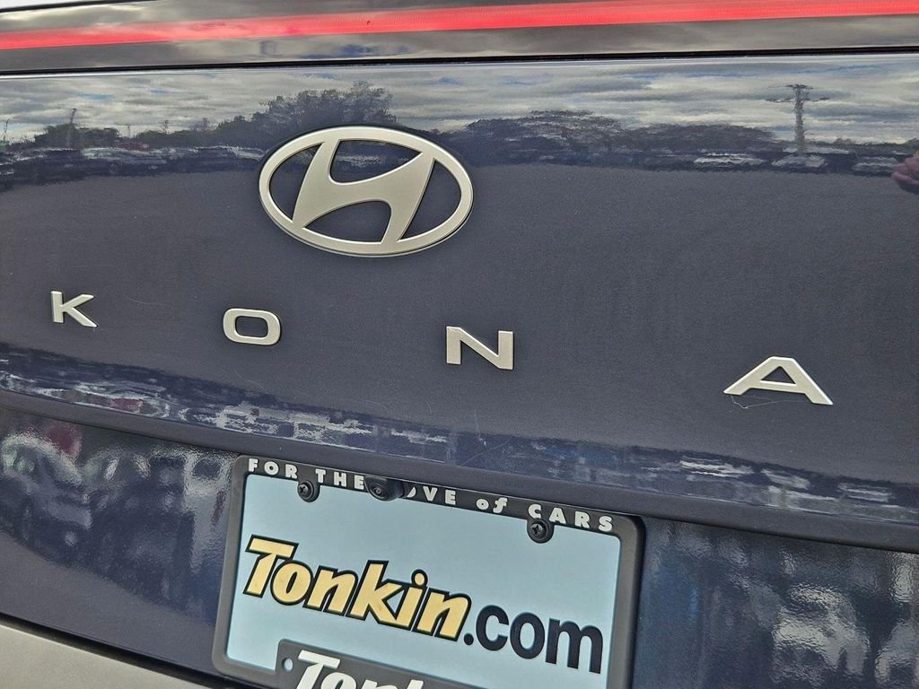 Certified Used 2025 Blue Hyundai SEL Convenience image 25