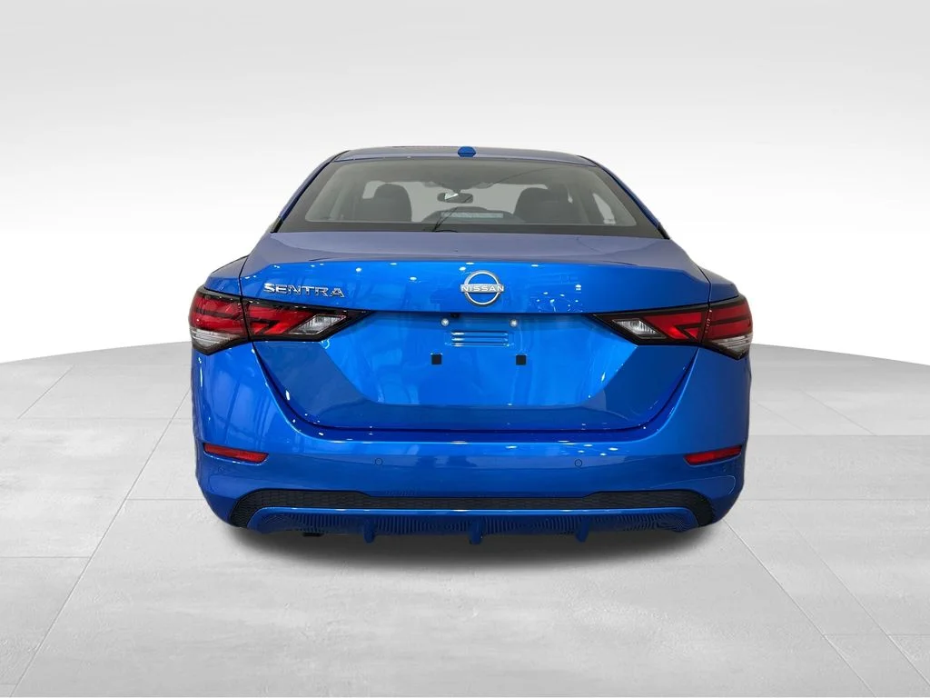 Used 2025 Blue Nissan SV image 4