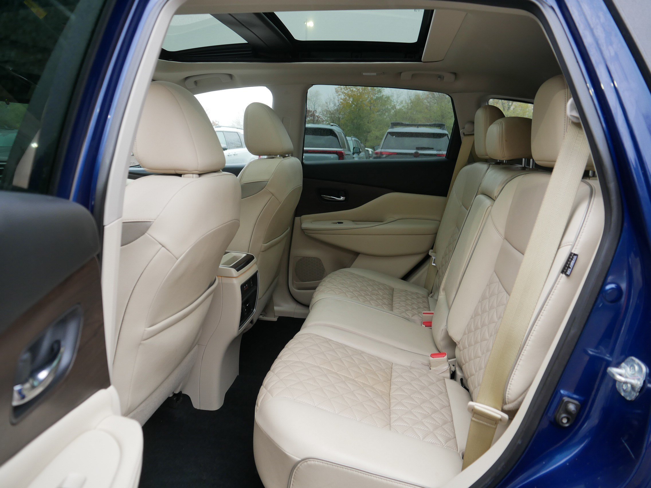 Certified Used 2019 Deep Blue Pearl Nissan Platinum image 34