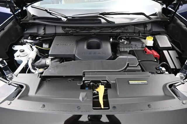 New 2026 Deep Ocean Blue Pearl Nissan Platinum image 34