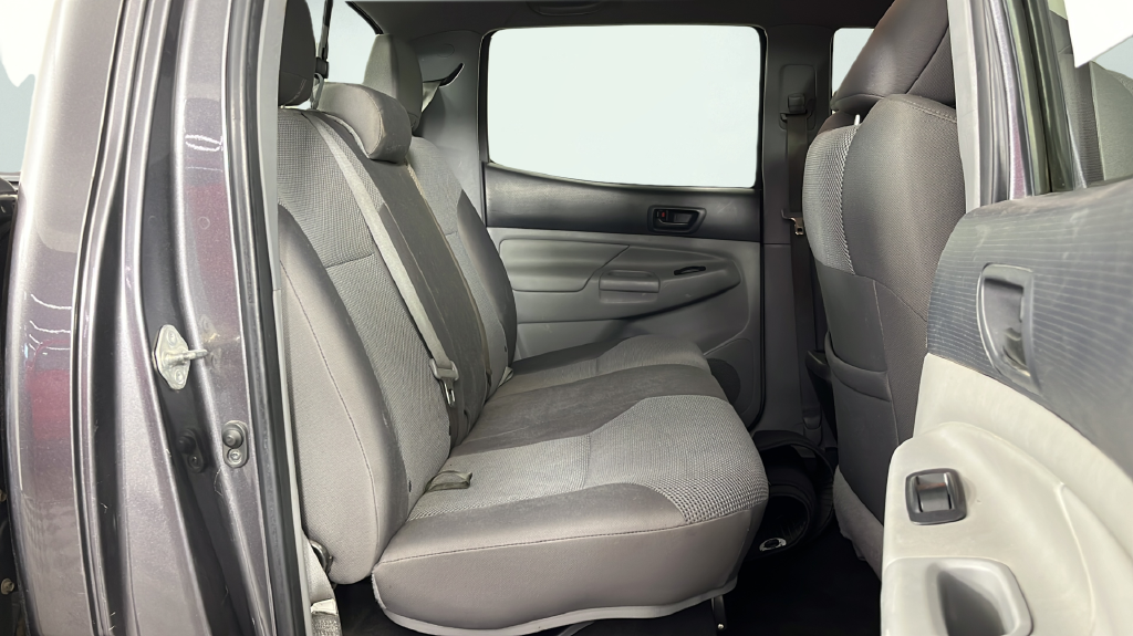 Used 2015 Gray Toyota Base image 18