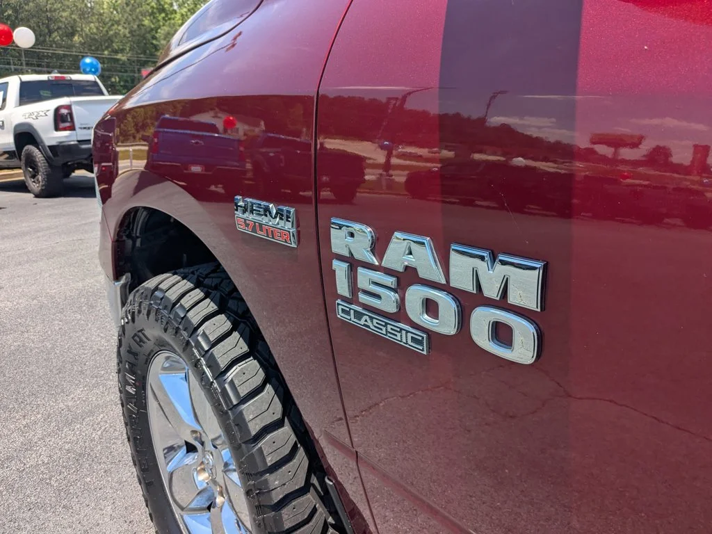 Used 2019 Delmonico Red Pearlcoat Ram Lone Star image 29