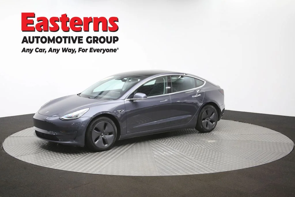 Used 2019 Gray Tesla Long Range image 50