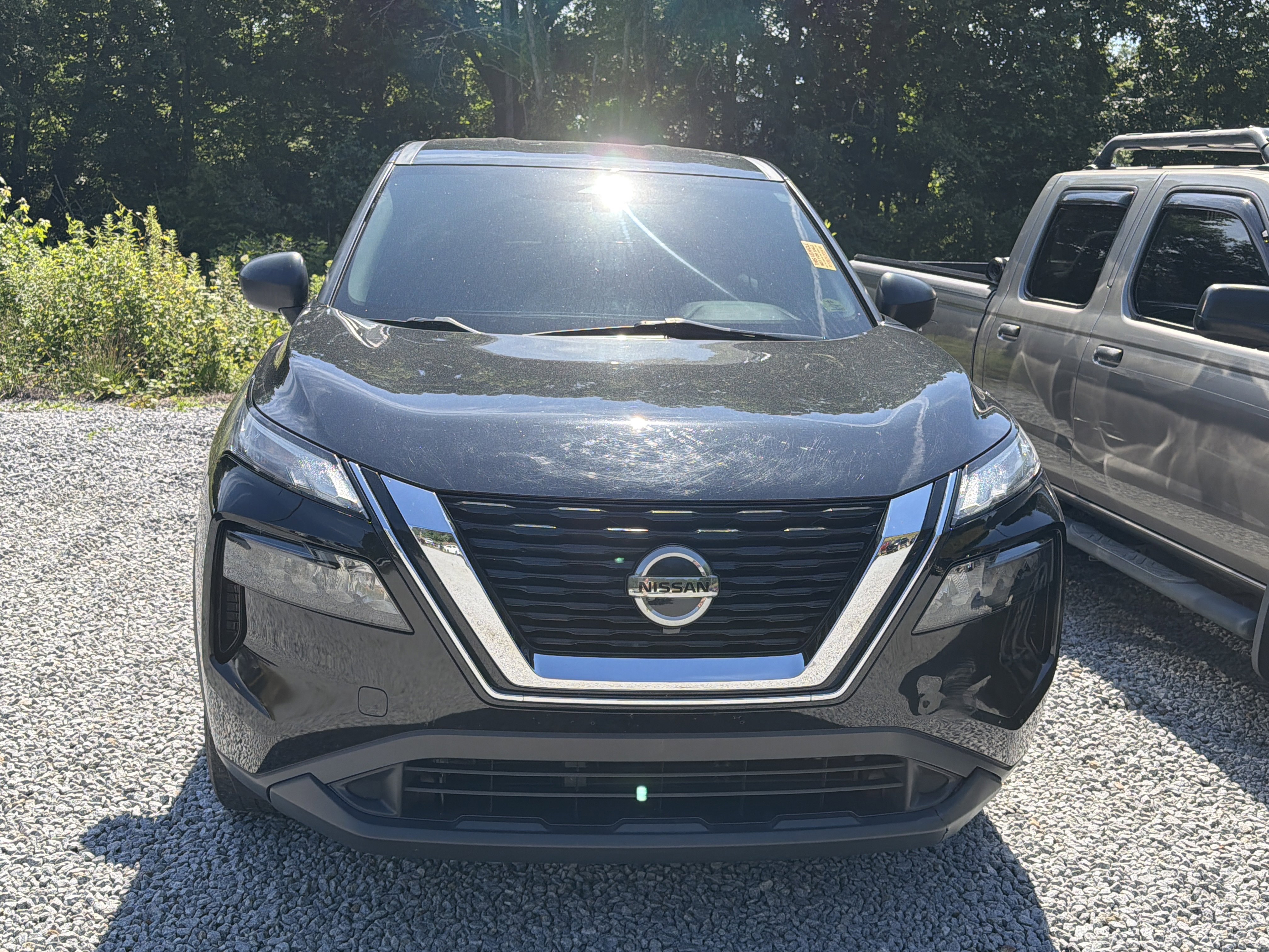 Used 2021 Super Black Nissan S image 2