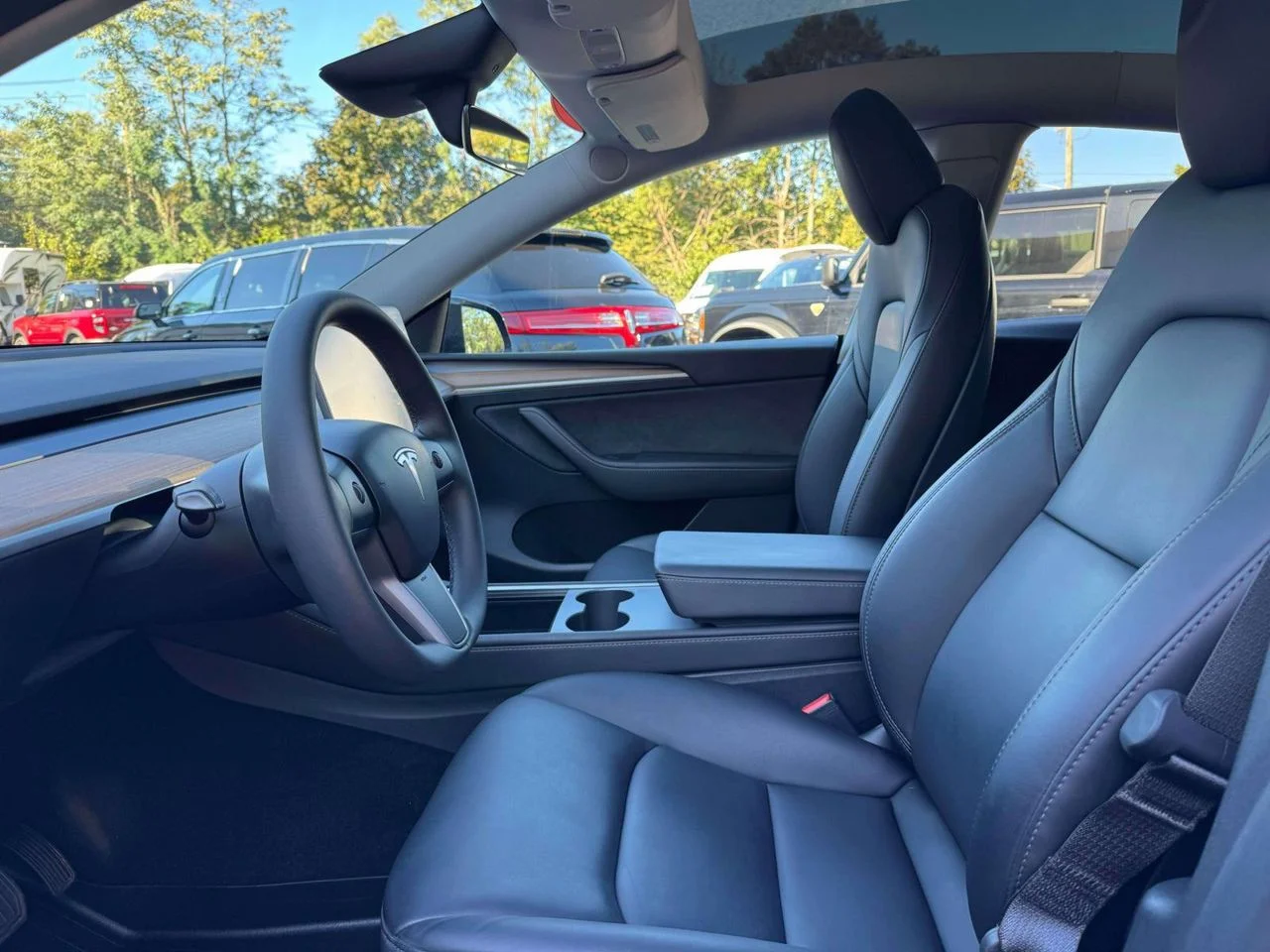 Used 2023 Solid Black Tesla Long Range Dual Motor All-Wheel Drive image 15