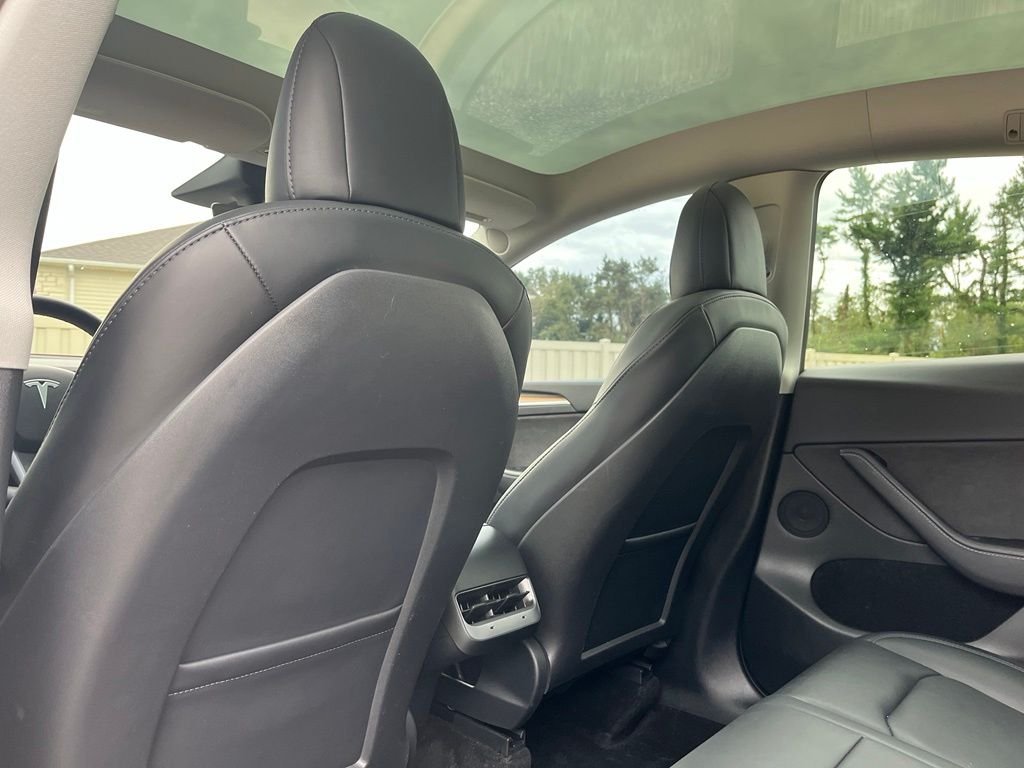 Used 2022 Black Tesla Performance image 22