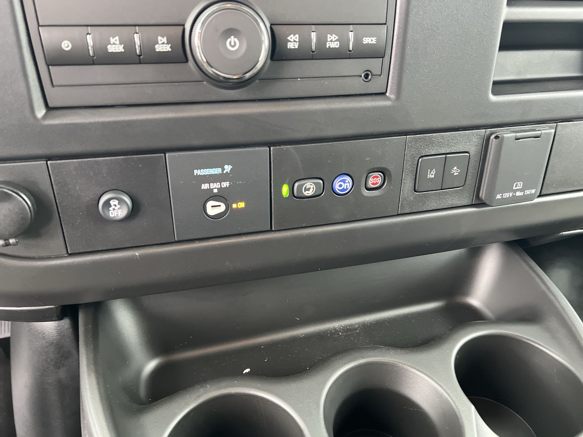 2025 Chevrolet Express Cargo Work Van - Photo 17