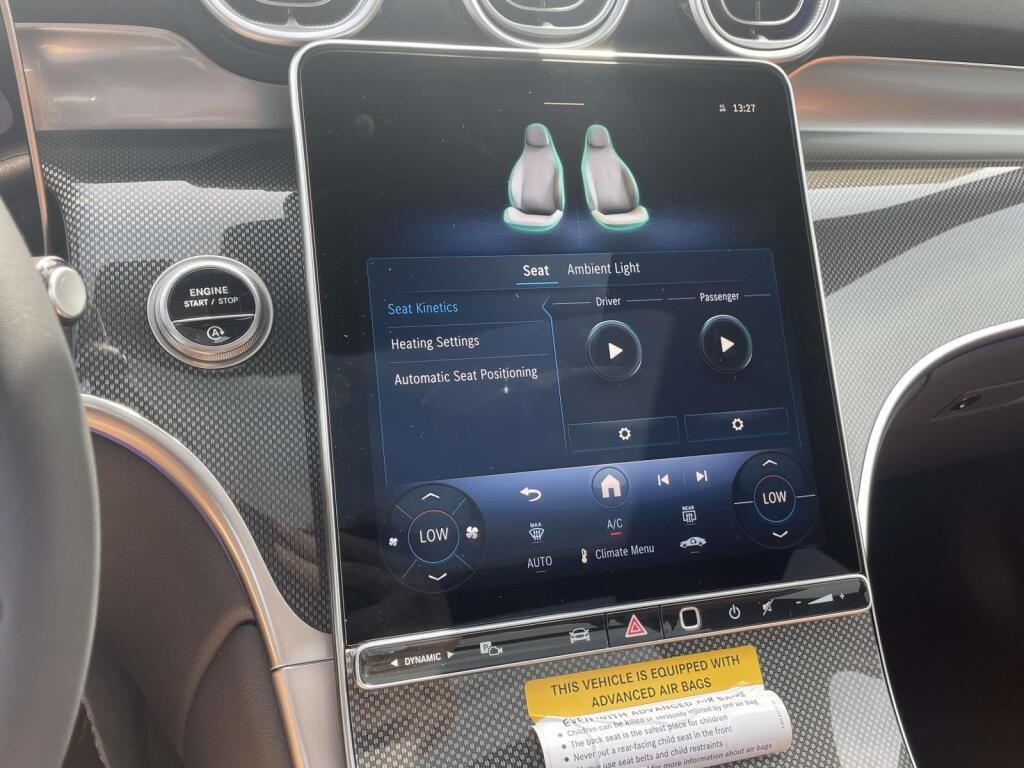 New 2027 Graphite Grey Metallic Mercedes-Benz GLC 300 image 26