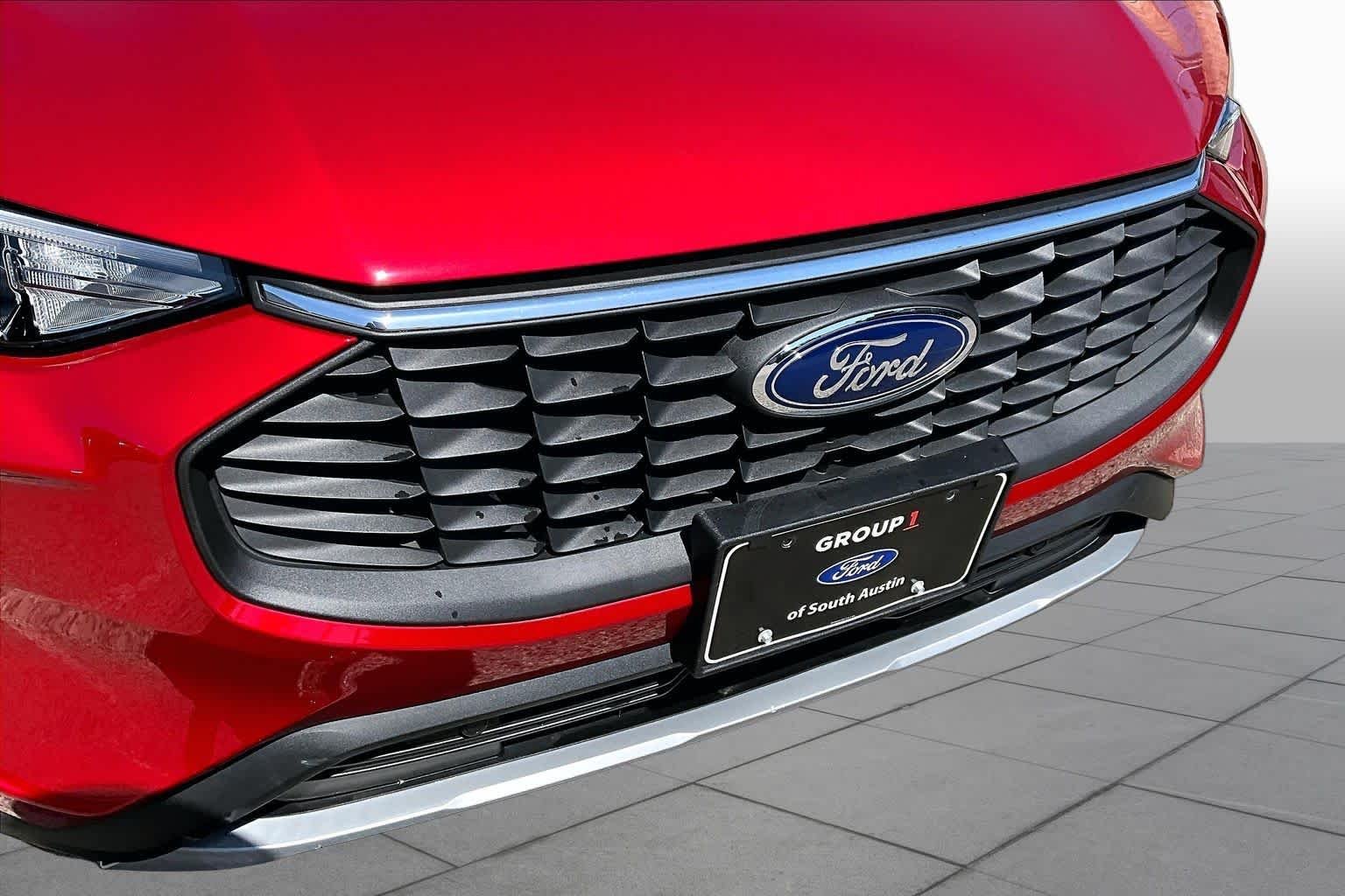 Certified Used 2026 Rapid Red Metallic Tinted Clearcoat Ford Active image 30