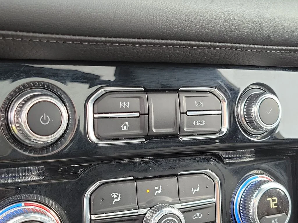Used 2024 Black GMC Denali image 32