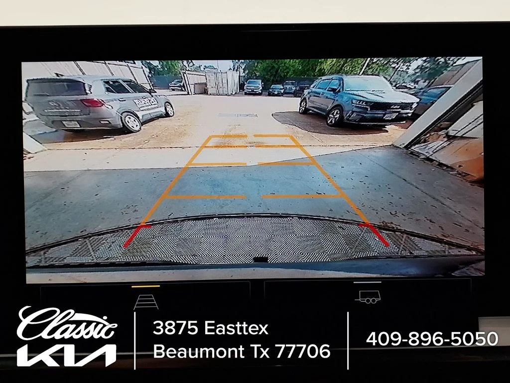 Used 2025 Black Chevrolet LT image 15
