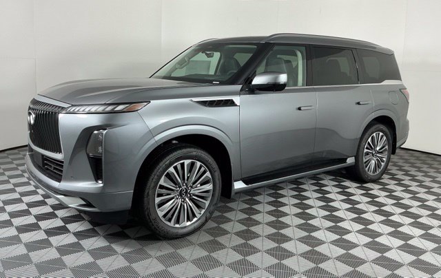 New 2027 Silver INFINITI LUXE image 3