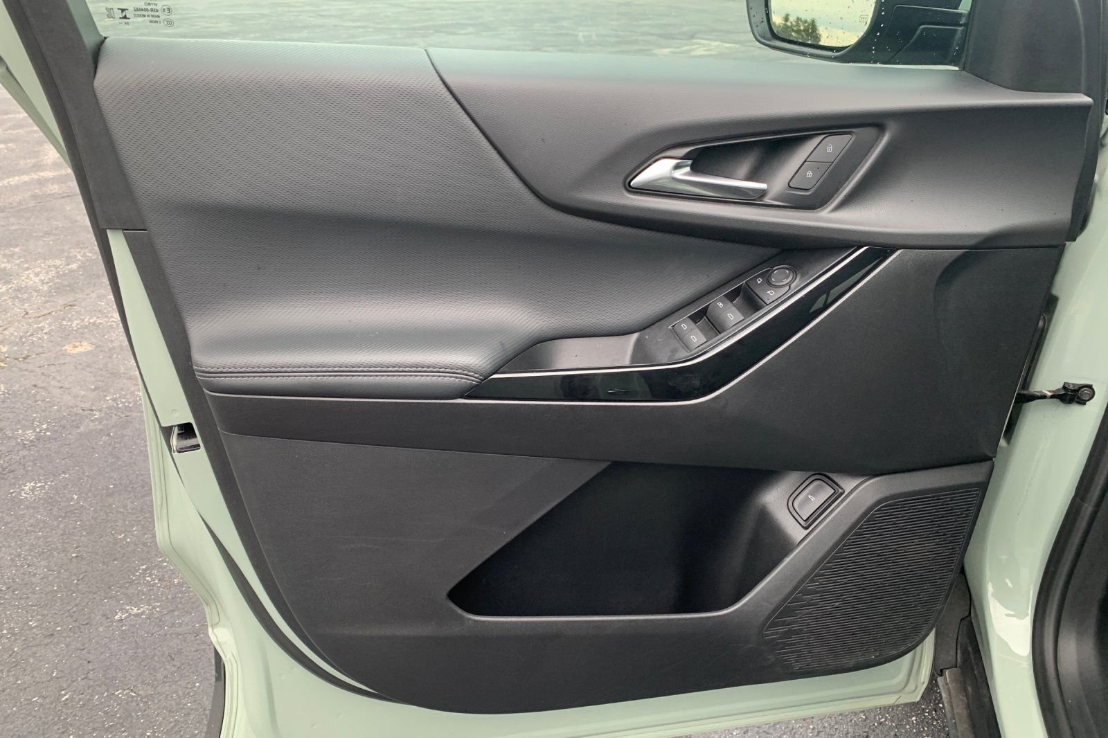 Used 2025 Green Chevrolet LT image 13