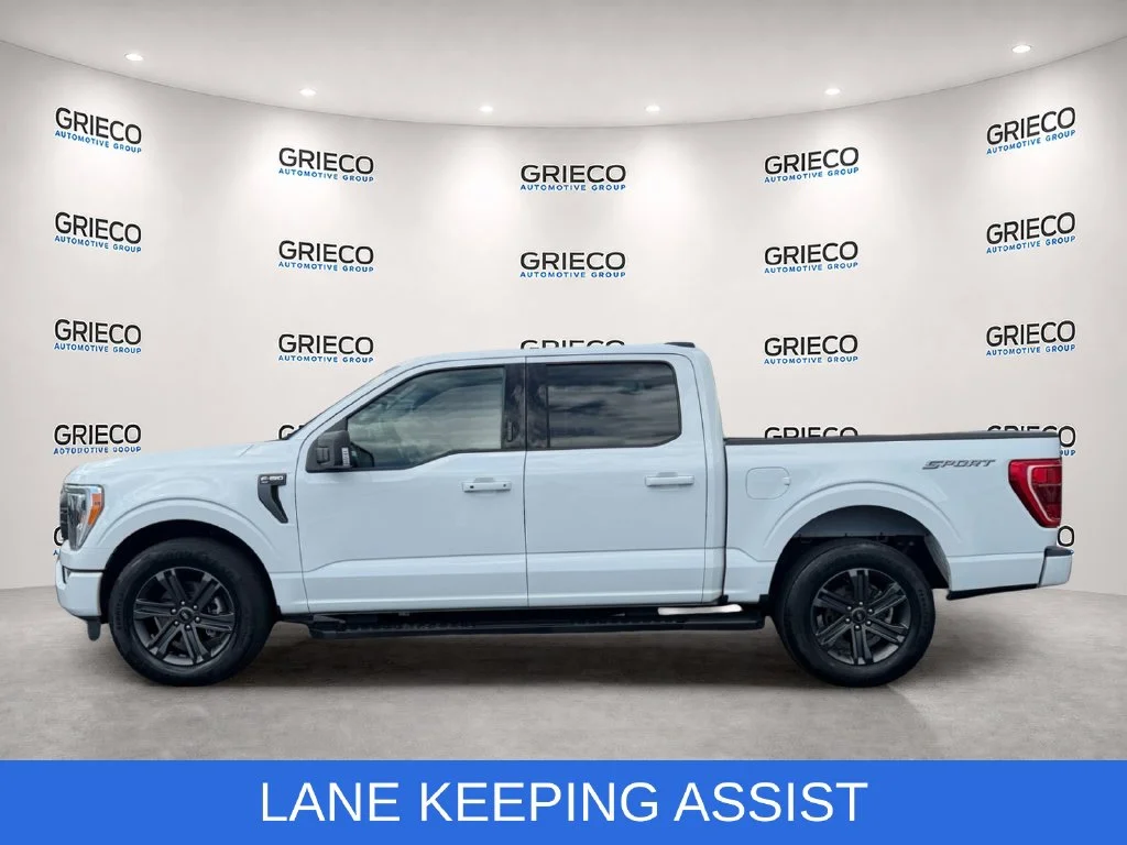 Used 2023 White Ford XLT image 4