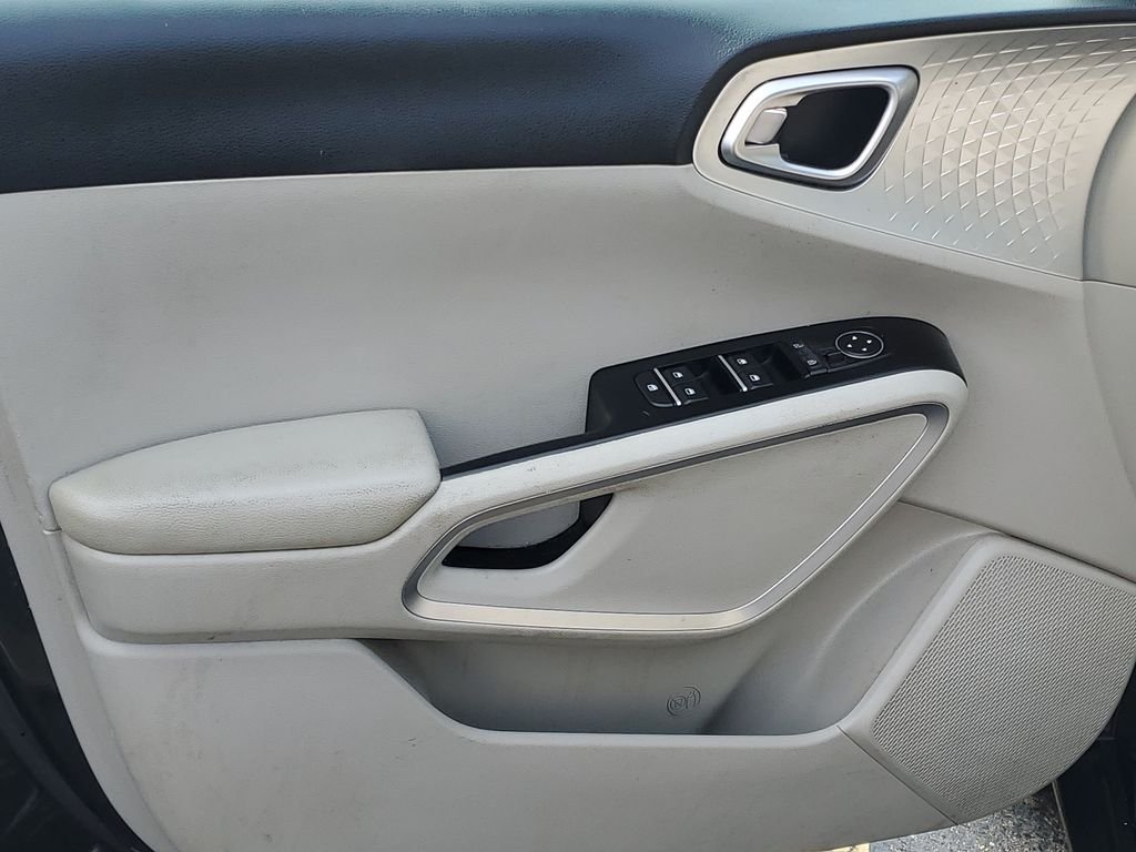 Used 2020 Cherry Black Kia LX image 5