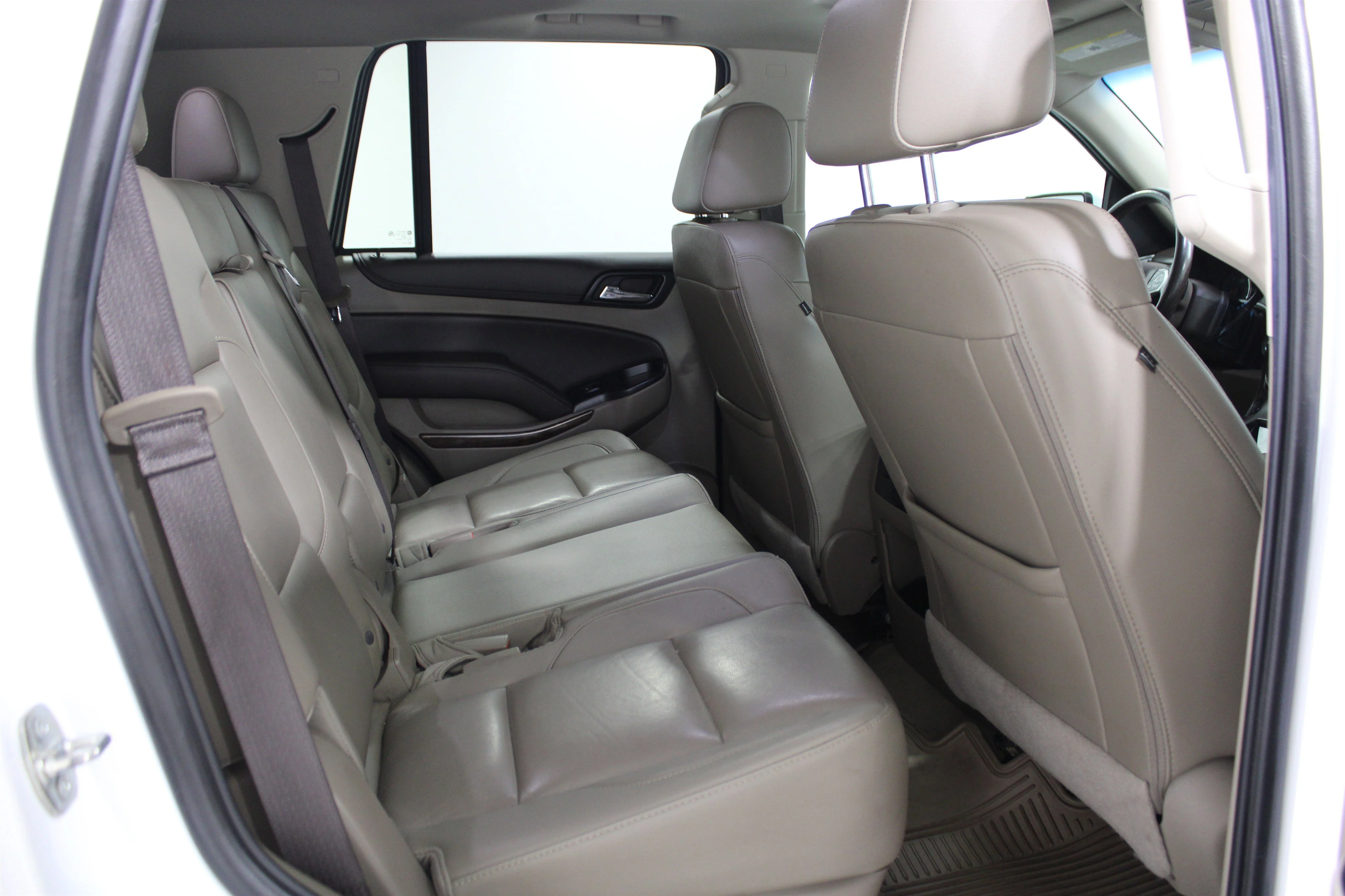 2019 Chevrolet Tahoe LT - Photo 25