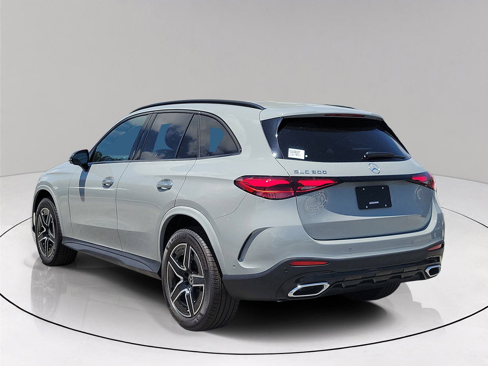 New 2026 MANUFAKTUR Alpine Grey Mercedes-Benz GLC 300 image 29