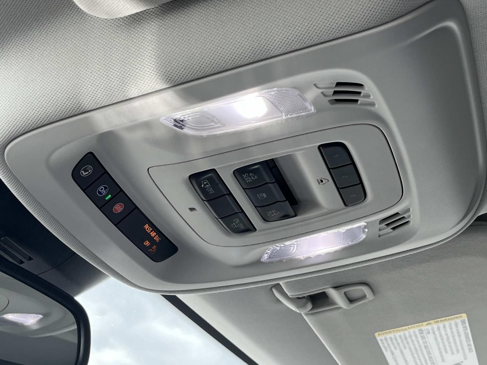 New 2026 Iridescent White Tricoat Buick Sport Touring image 28