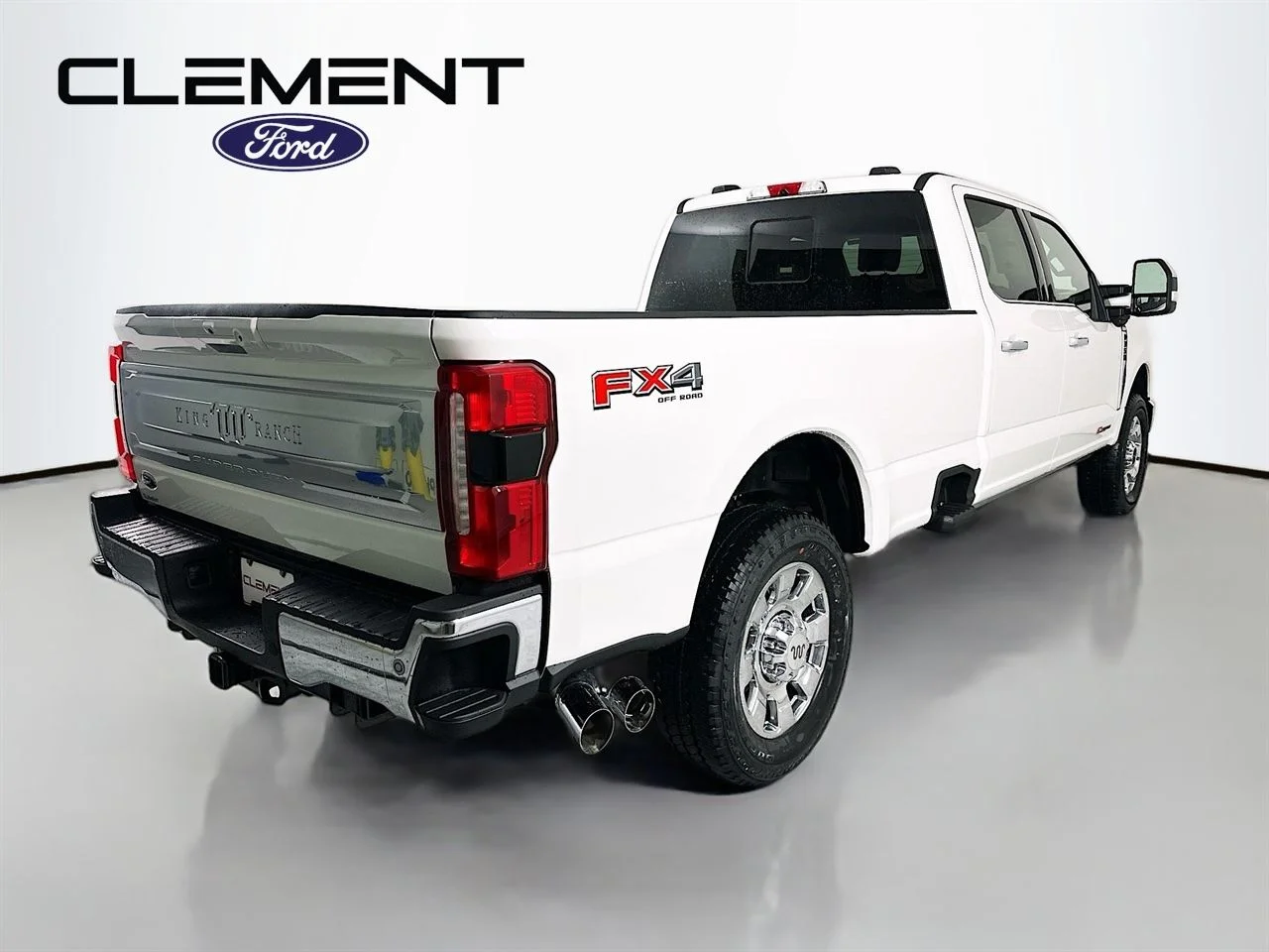 New 2026 Star White Metallic Tri-Coat Ford F-350® King Ranch® image 6