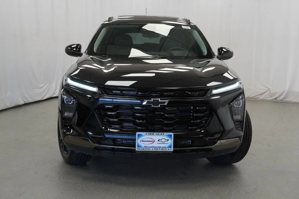 New 2026 Mosaic Black Metallic Chevrolet ACTIV image 32