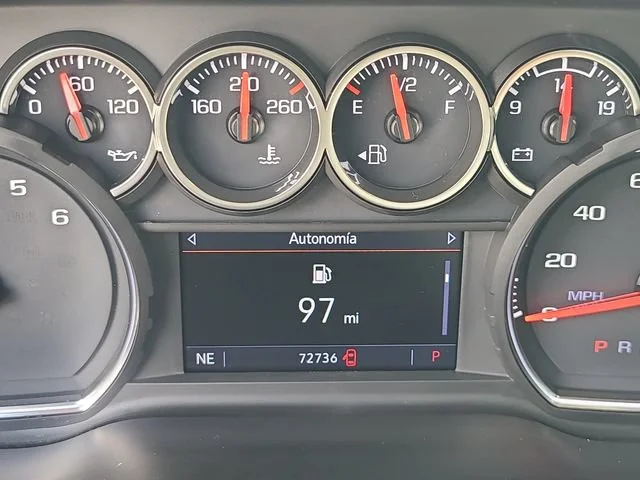 Used 2020 SUMMIT WHITE Chevrolet LT image 22
