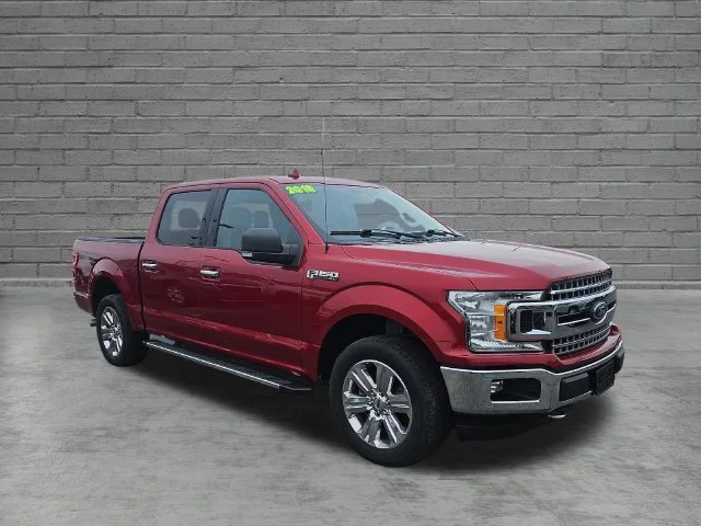 Used 2018 Red Ford XL image 8
