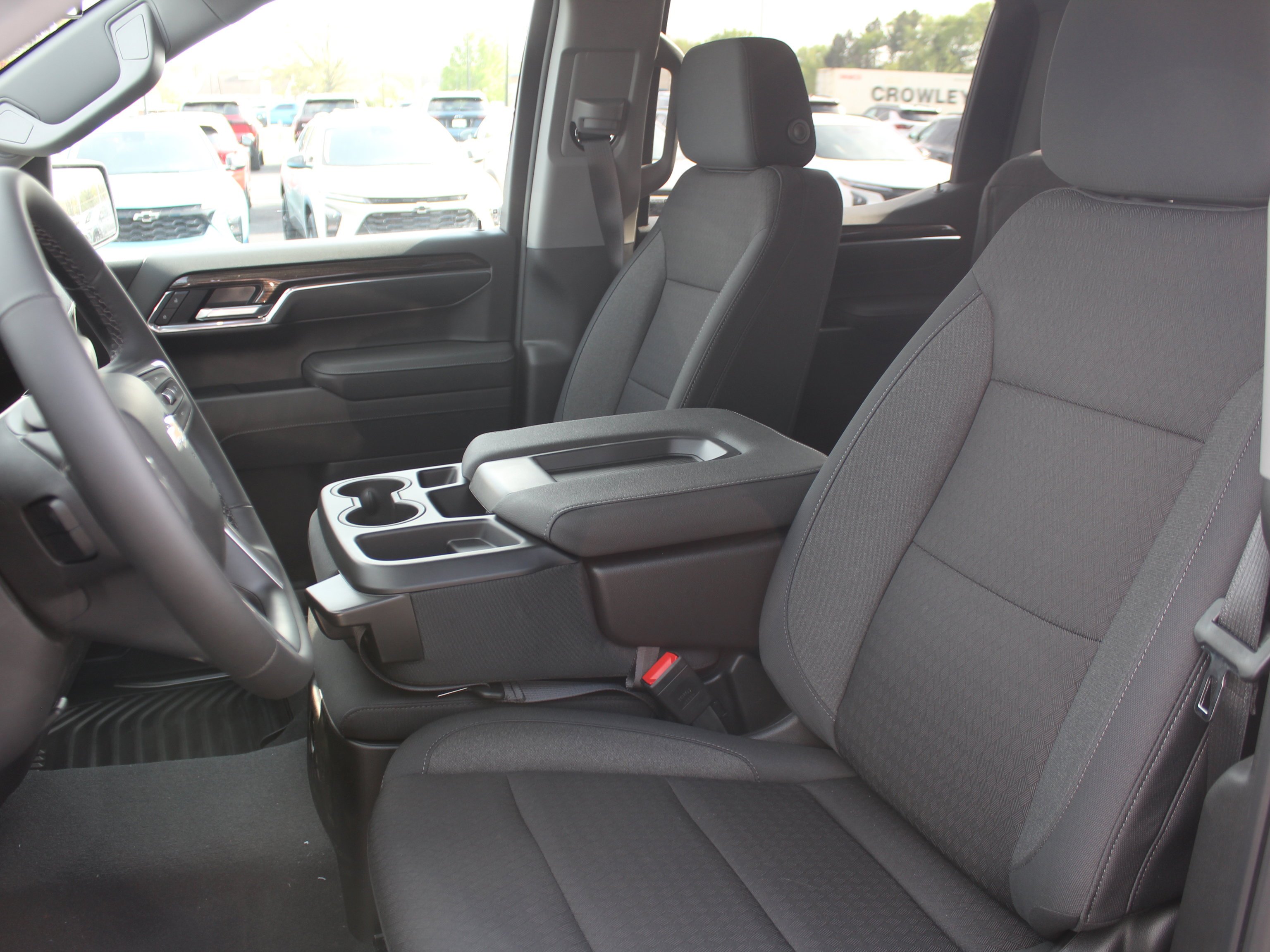 New 2026 Sterling Gray Metallic Chevrolet LT (2FL) image 9