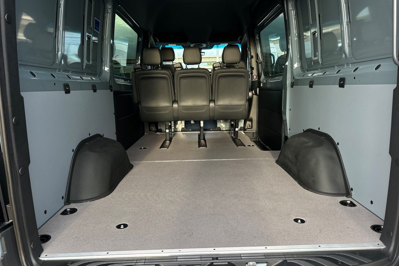 2026 Mercedes-Benz Sprinter Crew Van Base - Photo 33